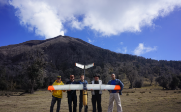 Costa-Rican-Volcano-Research-Team-with-S