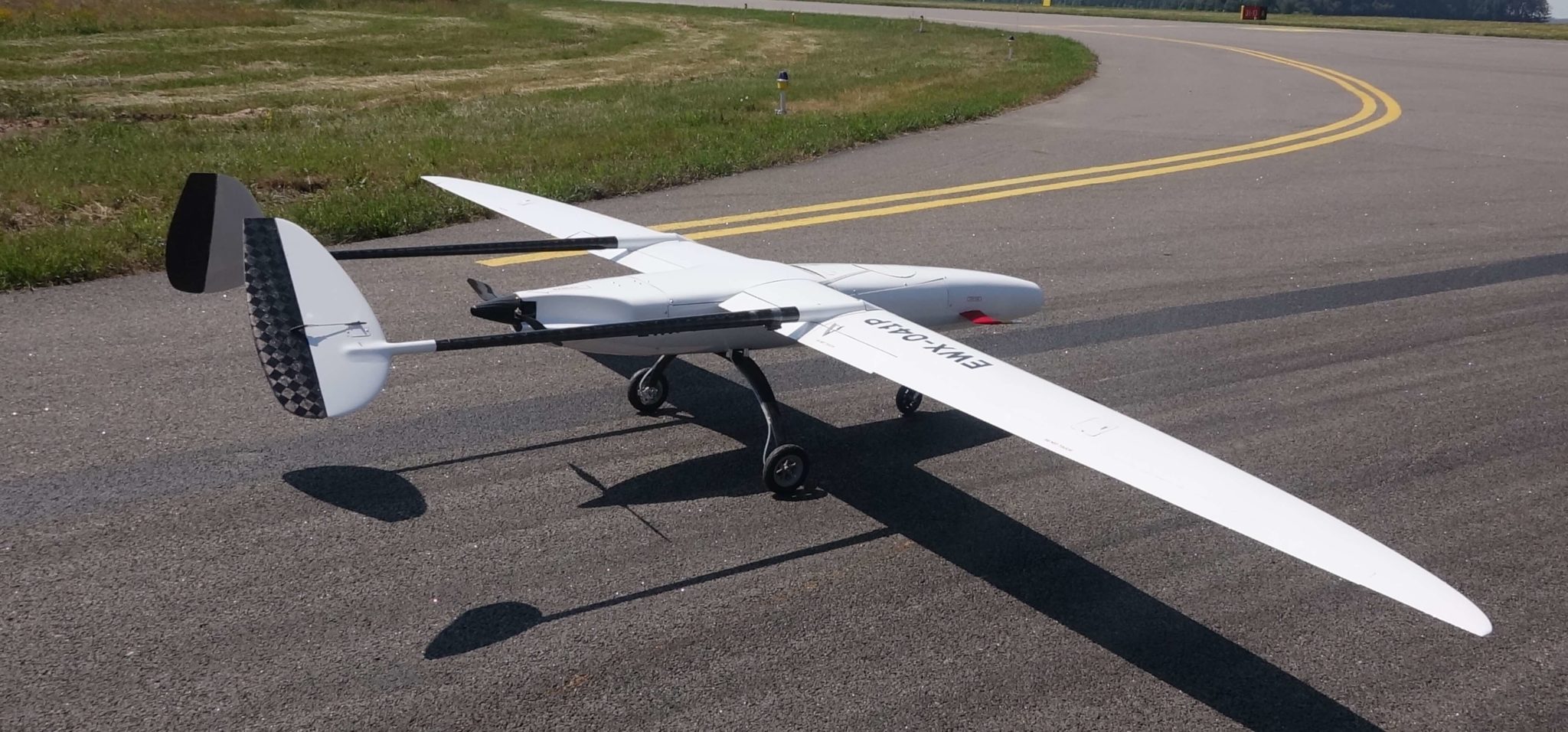 Бпла самолетного типа. БПЛА UAV. Планер atos Wing. UAV Wing UAV Wing. БПЛА maxflyer.